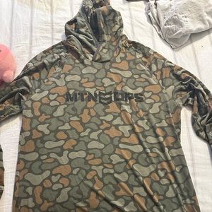 Mtn ops lightweight hoodie